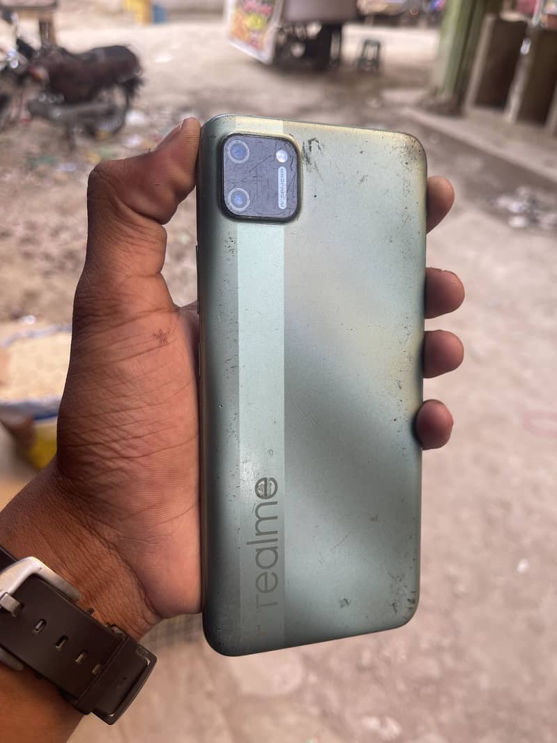 Realme C11 0