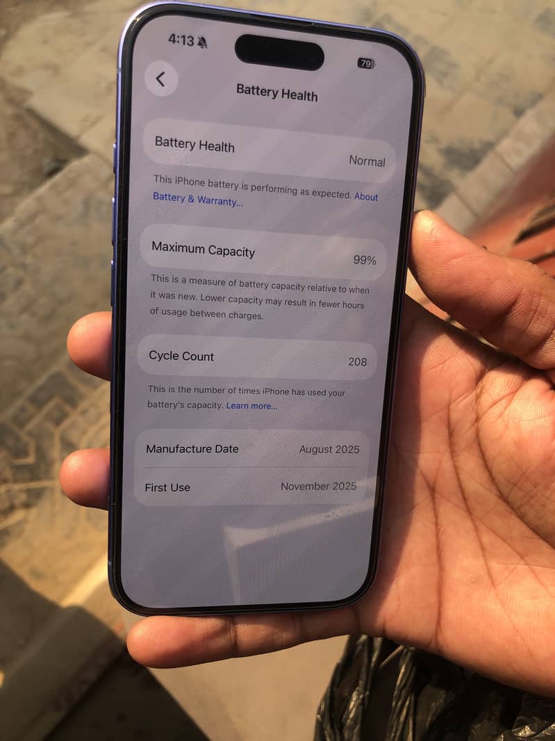 Apple iPhone 16 with box 6