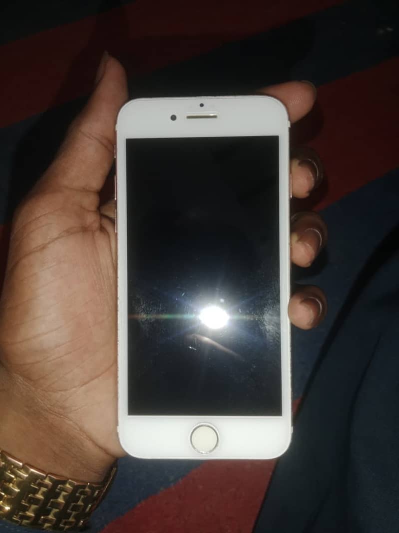 Apple iPhone 7 7