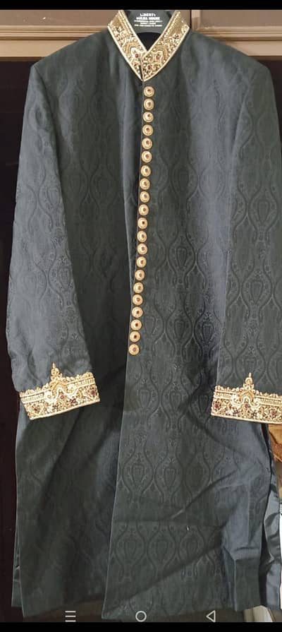 groom serwani