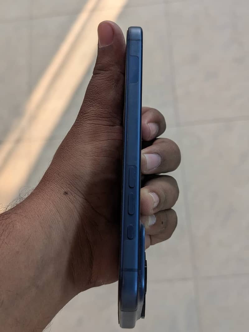 Apple iPhone 17 Pro Max 1