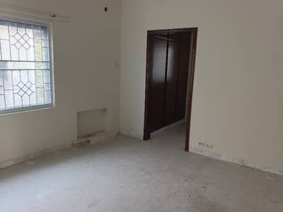 10 Marla Lower Portion Upper Mostly Locked Available For Rent
