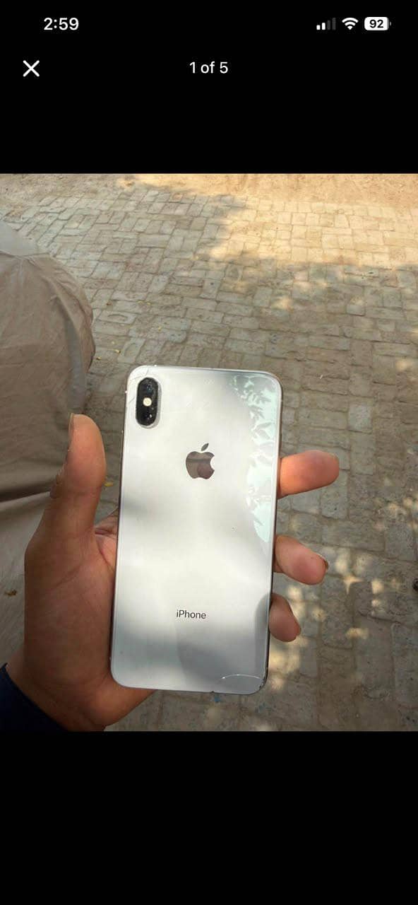 Apple iPhone XS Max 0