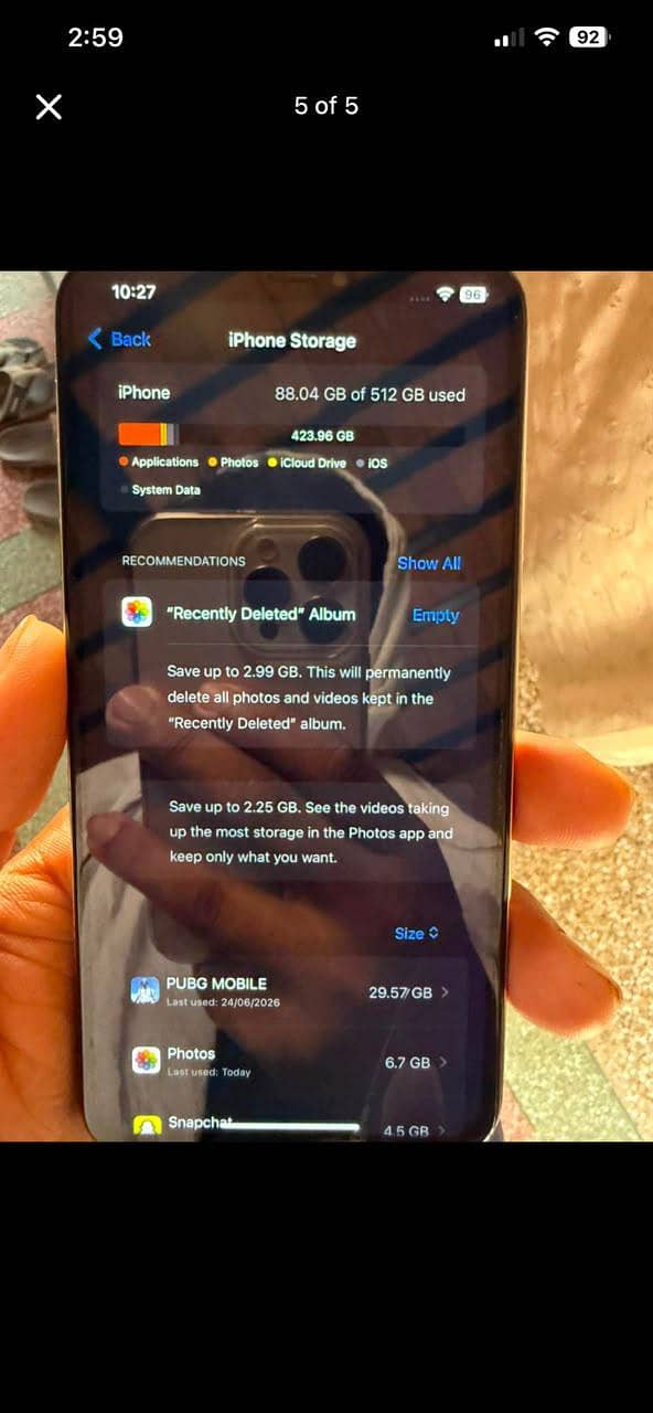 Apple iPhone XS Max 2