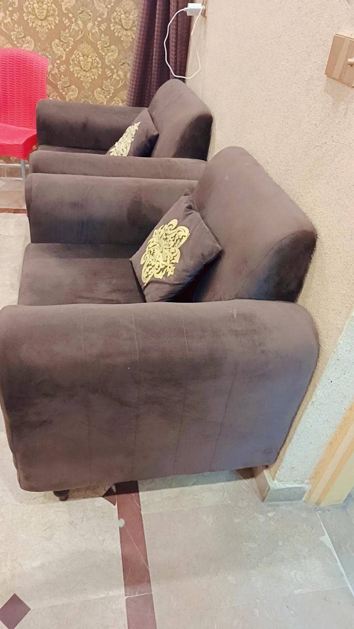 5 seater sofa 3