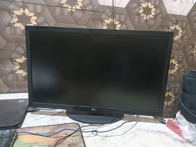 LG LCD Monitor 22 Inch – Full HD 1920×1080, 60Hz.  0.3. 1.0. 41.7. 1414