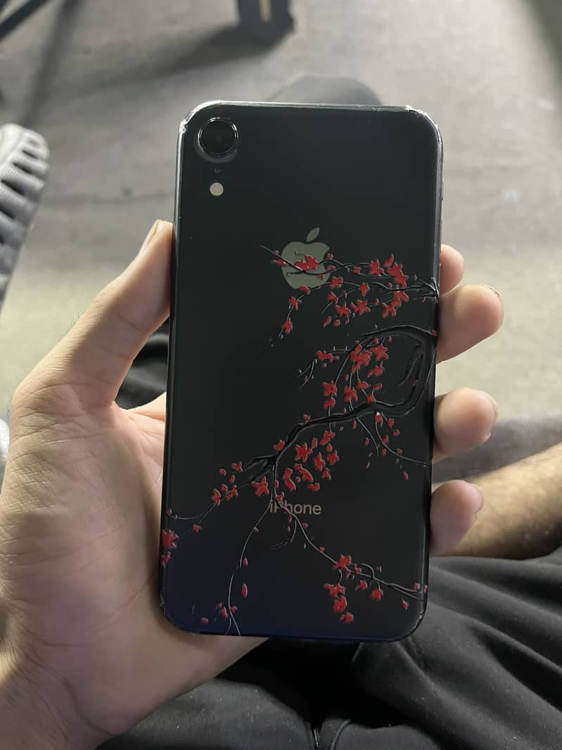 Apple iPhone XR 1