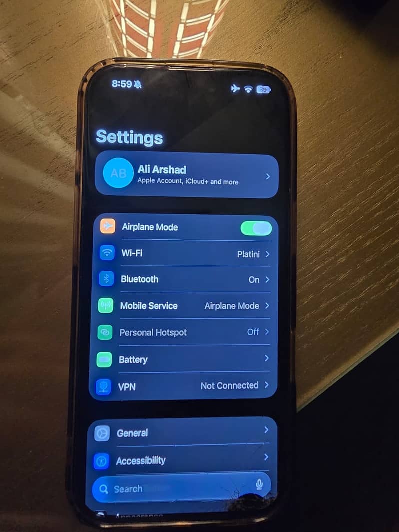 Apple iPhone 16 Pro 2