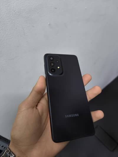 Samsung Mobile A33 5G 8 GB ram 128 memory