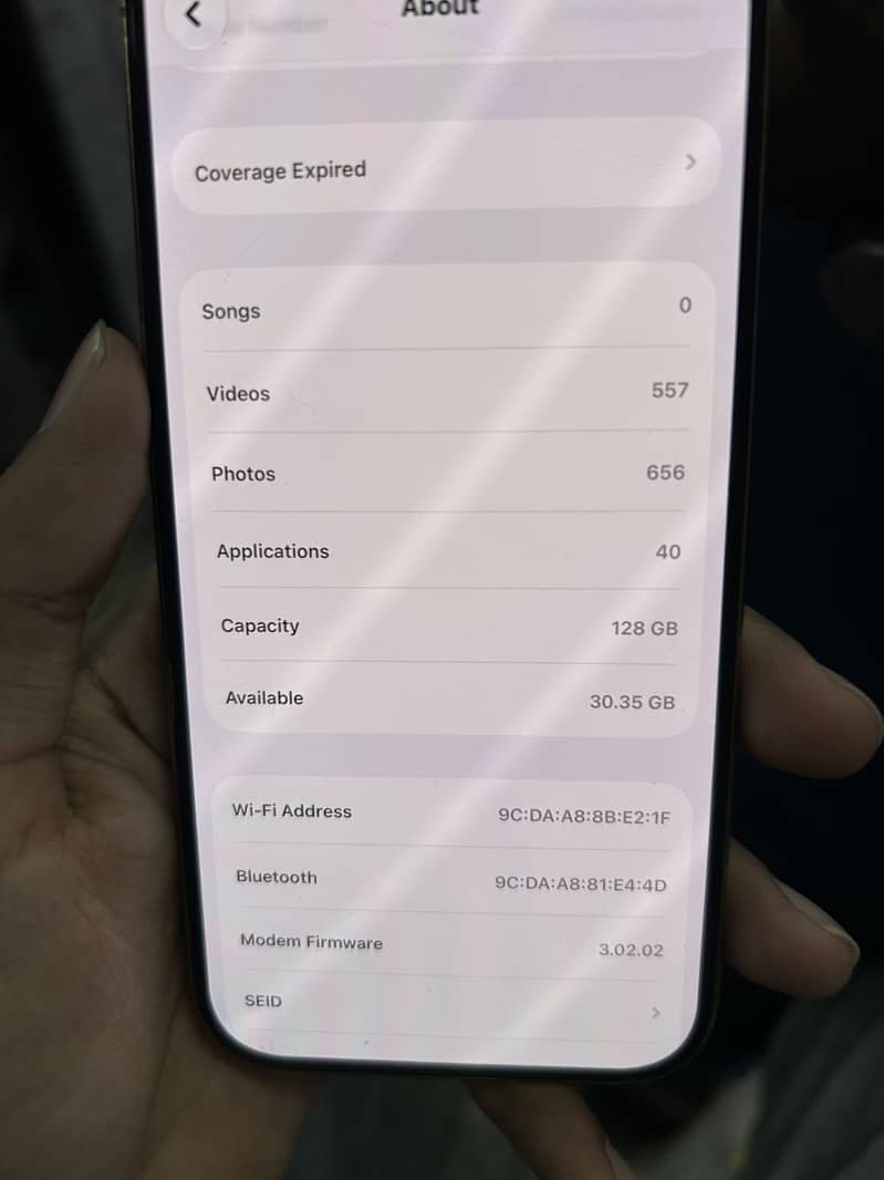 Apple iPhone 16 Pro 1