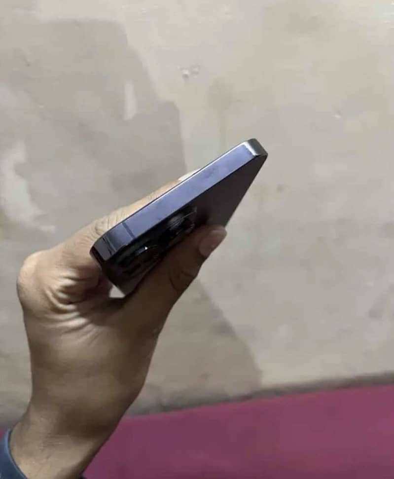 Apple iPhone 14 Pro 5