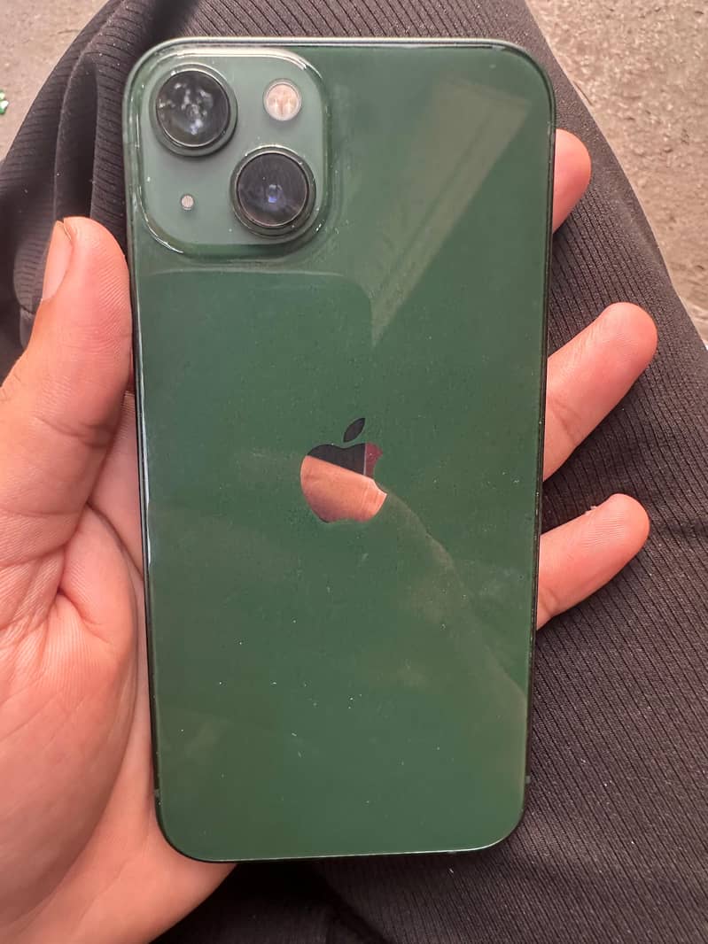 Apple iPhone 13 1