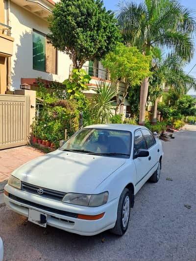 Toyota Corolla GL 1994 Model Islamabad Registered White color
