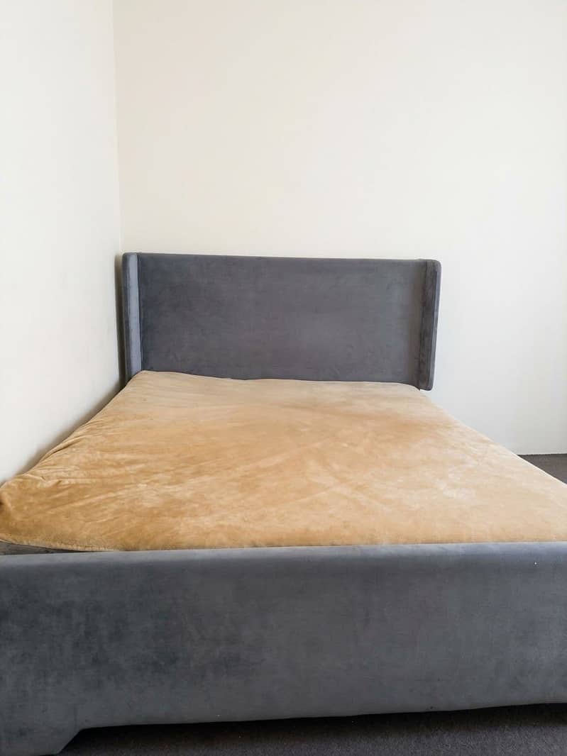 Sturdy Double Bed good Condition (Without Foam) 0