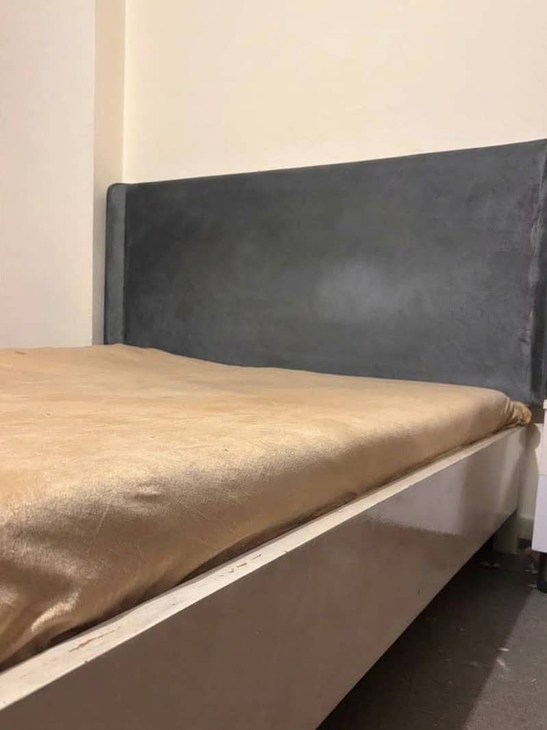 Sturdy Double Bed good Condition (Without Foam) 2