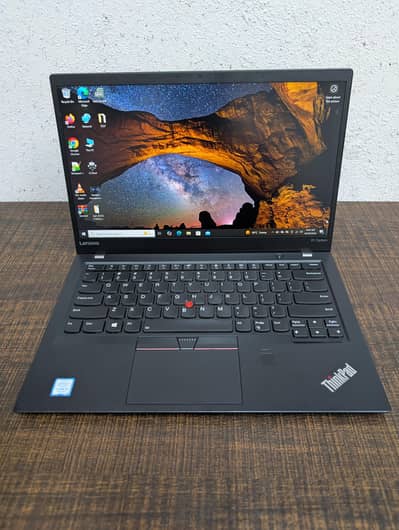 Lenovo Thinkpad X1 Carbon Core i5 7th Gen, 16gb / 256gb