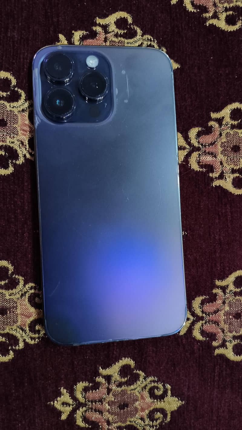 Apple iPhone 14 Pro Max 0