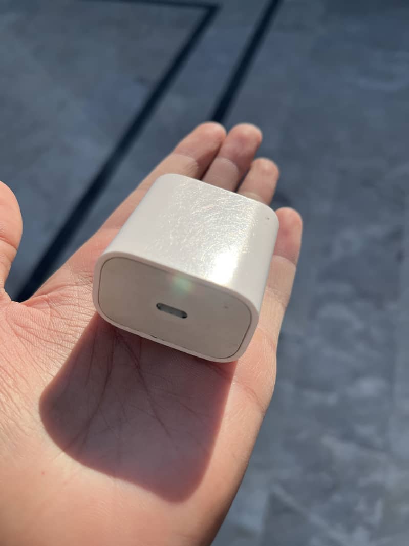 Iphone adaptor 20w 3