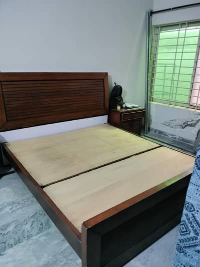 King Size Bed For Sale