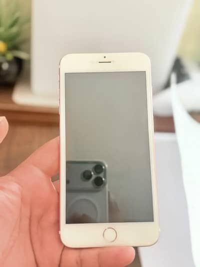 Apple iPhone 6S Plus