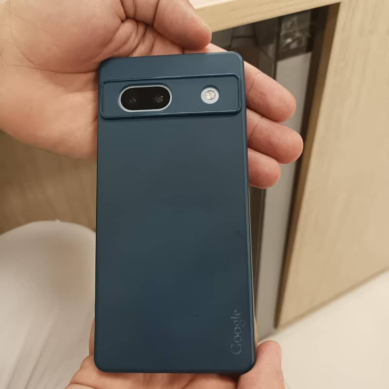 Google Pixel 7a 1