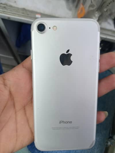 Apple iPhone 7