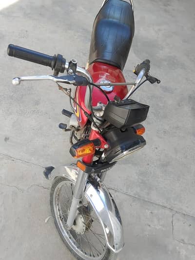 Honda cd 70 14 model Japani bike