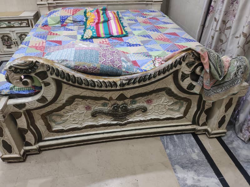 chinioti bed dressing side table 1