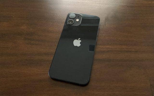 Apple iPhone 12 2