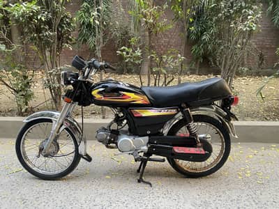 Road prince 70cc Call 03029636017 Good condition argent sale