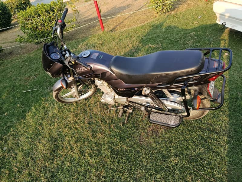 Suzuki 110 1
