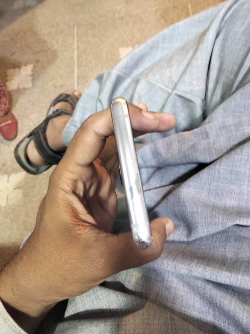 One Plus 8 Pro 0