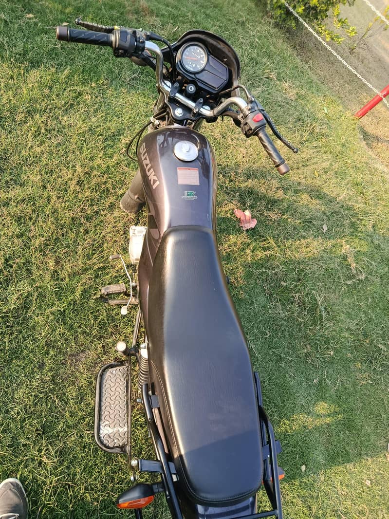 Suzuki 110 8