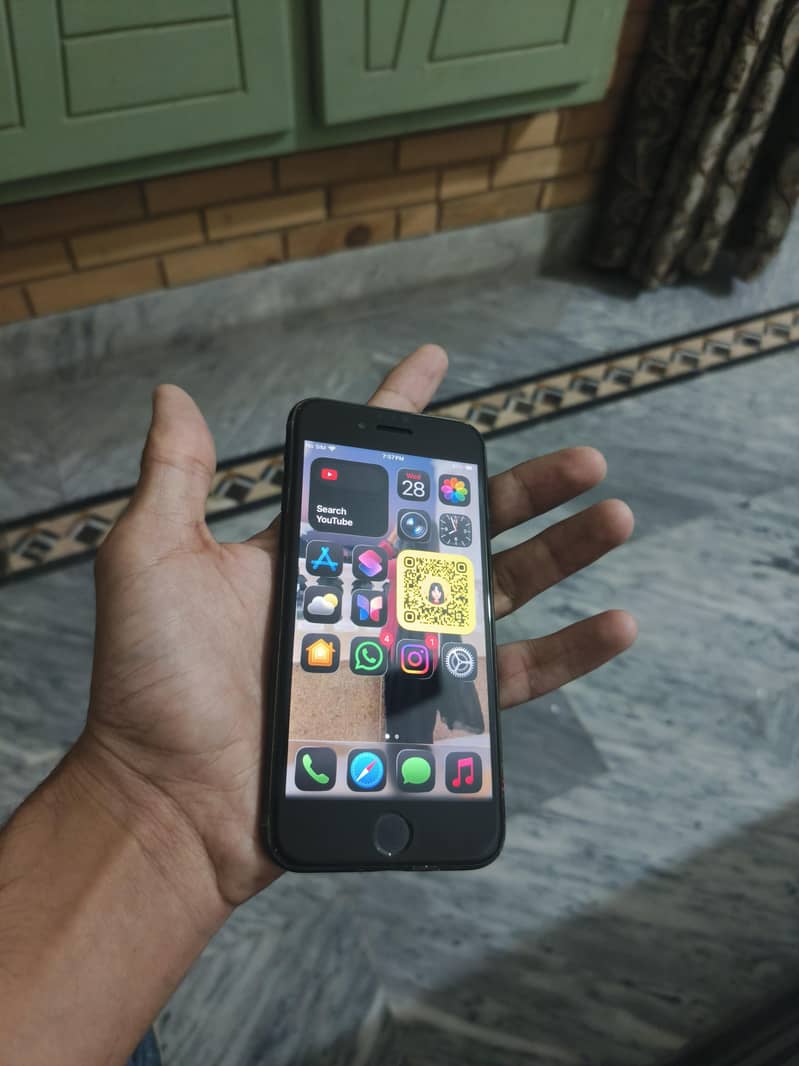 iphone SE 3RD Generation WaterpacK 7
