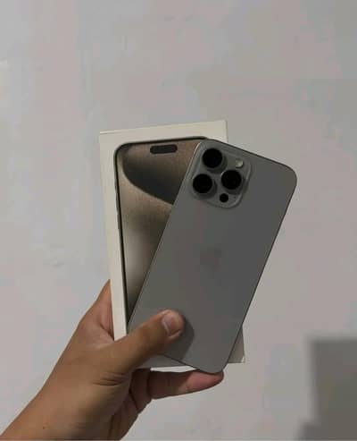 Apple iPhone 15 Pro Max Natural Titanium Urgent Sale