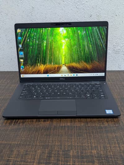 Dell Latitude 5300 Fully Touch Screen Core i5 8th Generation 8gb/ 128g