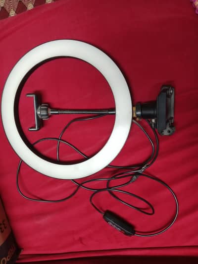 Beauty Live Ring Light with 330A Tripod Stand – Good Condition