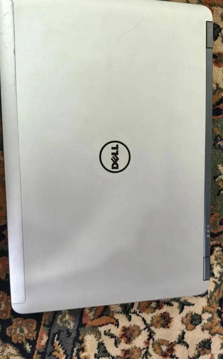 Dell Laptop 1