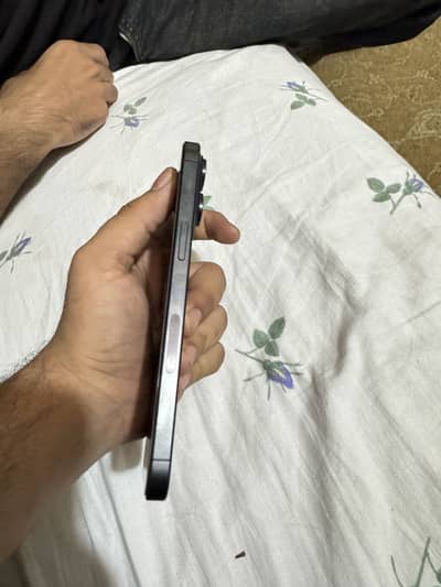 Apple iPhone 15 Pro Max jv