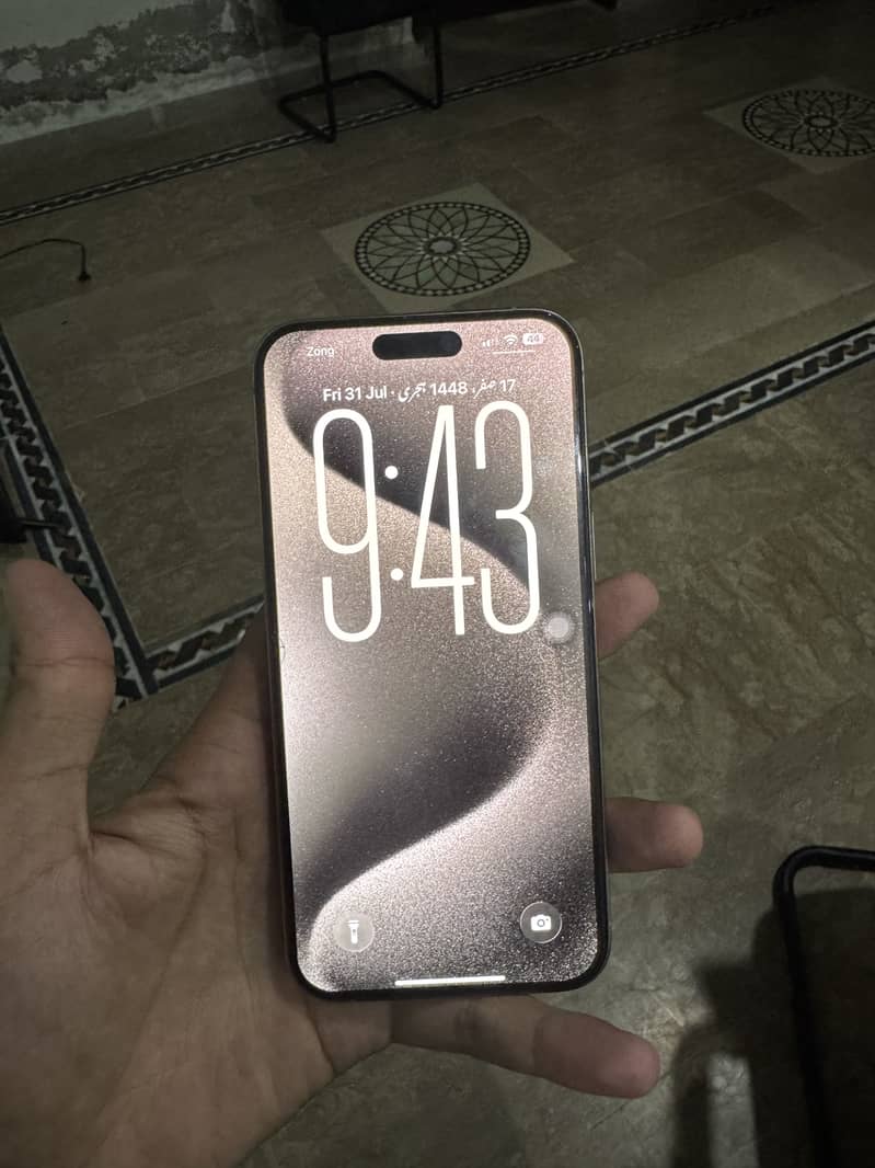 Apple iPhone 15 Pro Max 1