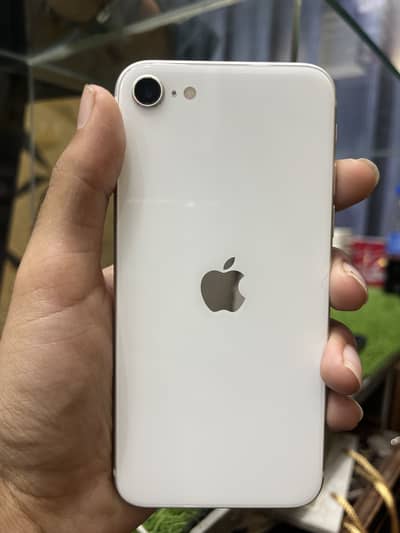 Apple iPhone SE