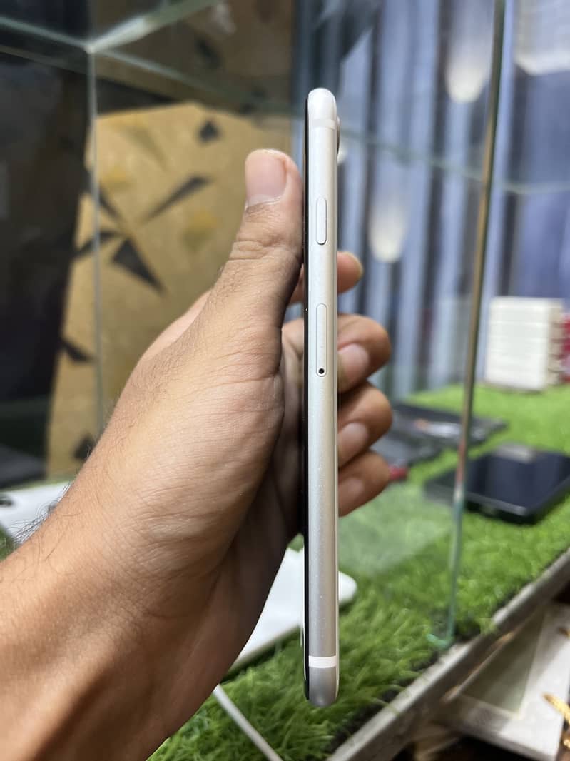 Apple iPhone SE 1