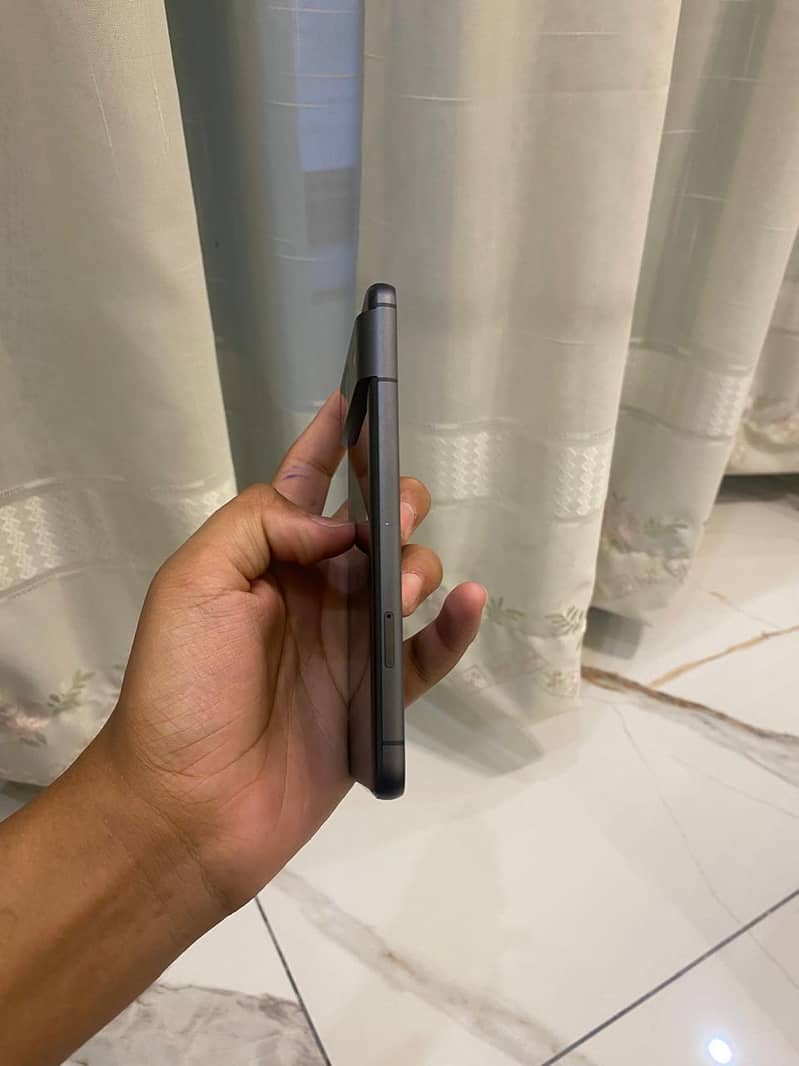 Google Pixel 8 OFFICAL PTA 4