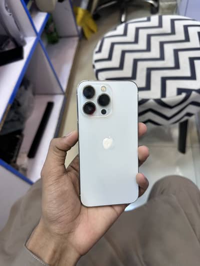 Apple iPhone 13 Pro white Color