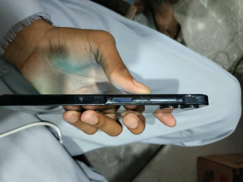Samsung Mobile A06 1