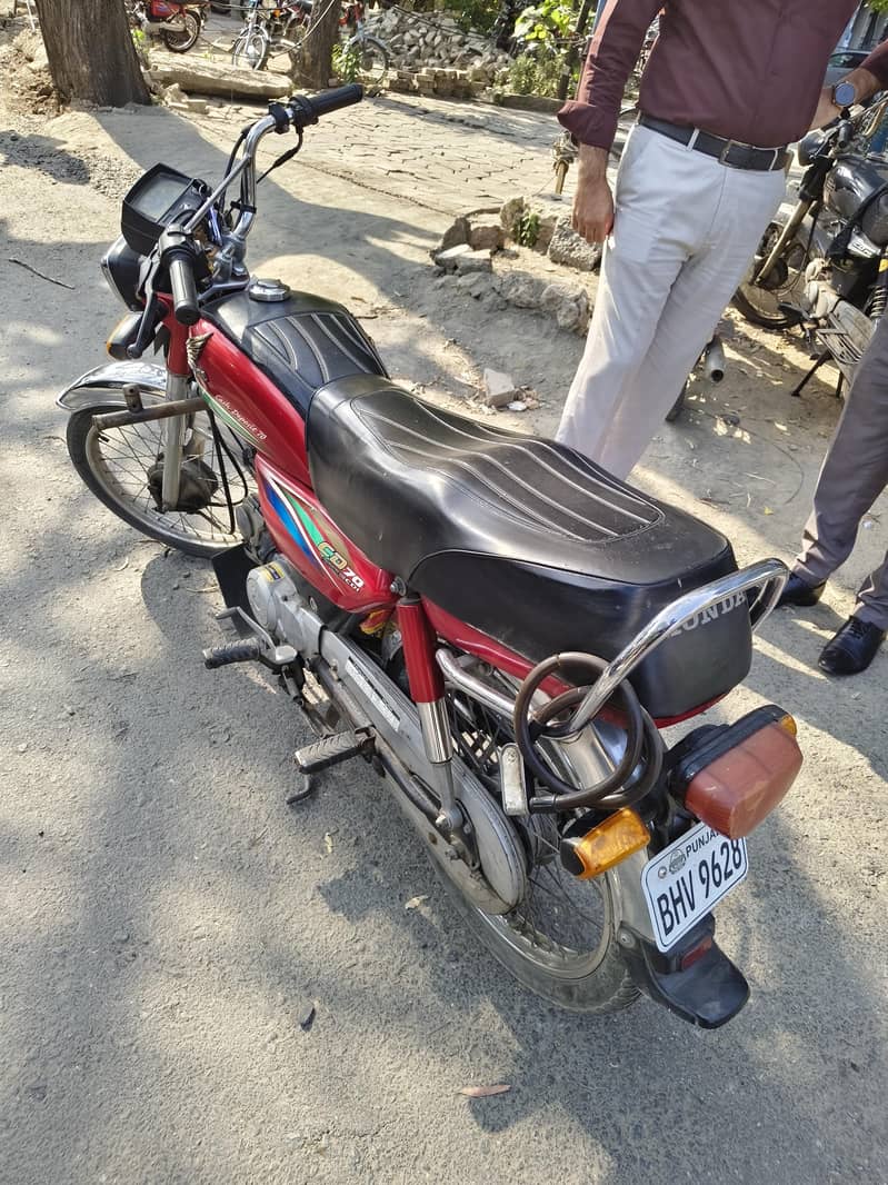 Honda CD70 2016 0