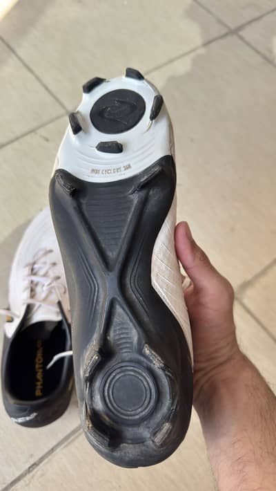 Nike phantom