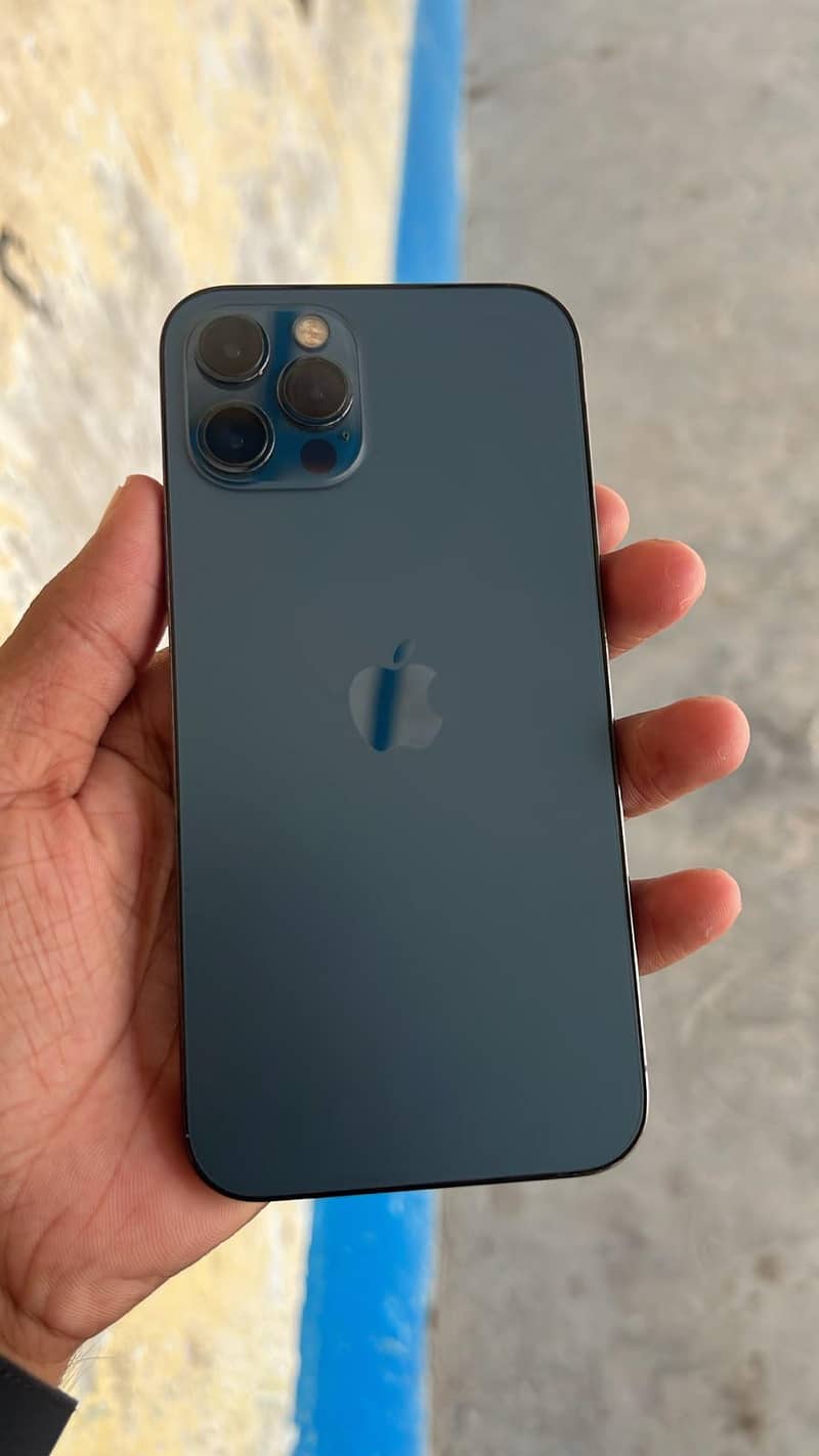 Apple iPhone 12 Pro 0