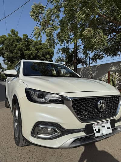 MG HS 2021