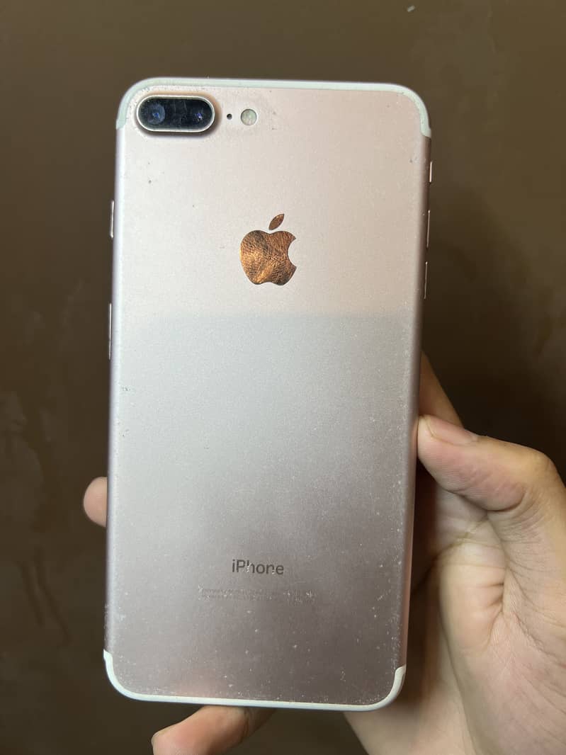 Apple iPhone 7 Plus 0